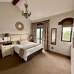 Sunset Beach Holiday Accommodation
